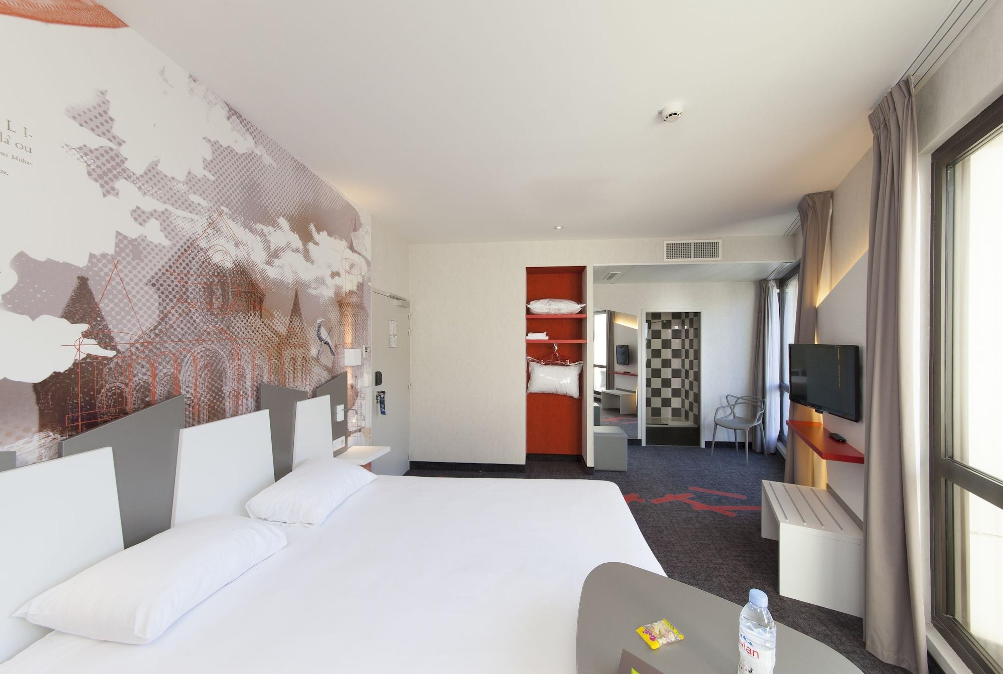 Ibis Styles Poitiers Centre Hotel Kültér fotó